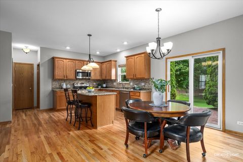 Tiny photo for 404 Kent Court, Oswego, IL 60543 (MLS # 12587226)