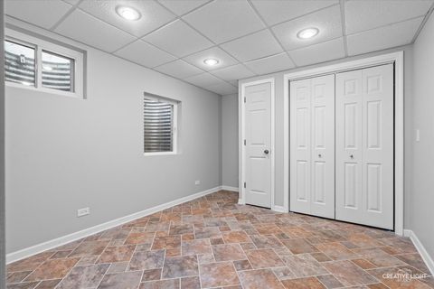 Tiny photo for 404 Kent Court, Oswego, IL 60543 (MLS # 12587226)