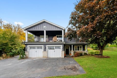 Photo of 14N468 Bonnie Lane, Elgin, IL 60124 (MLS # 12508035)