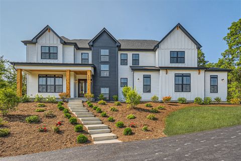 Photo of 8 Alexandra Drive, Mettawa, IL 60048 (MLS # 12507721)