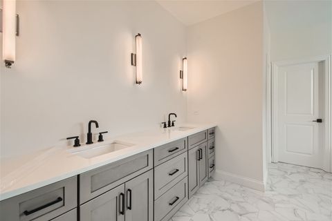 Tiny photo for 8 Alexandra Drive, Mettawa, IL 60048 (MLS # 12507721)