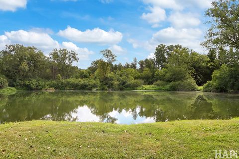 Tiny photo for 23785 W Barnswallow Lane, Wauconda, IL 60084 (MLS # 12513176)