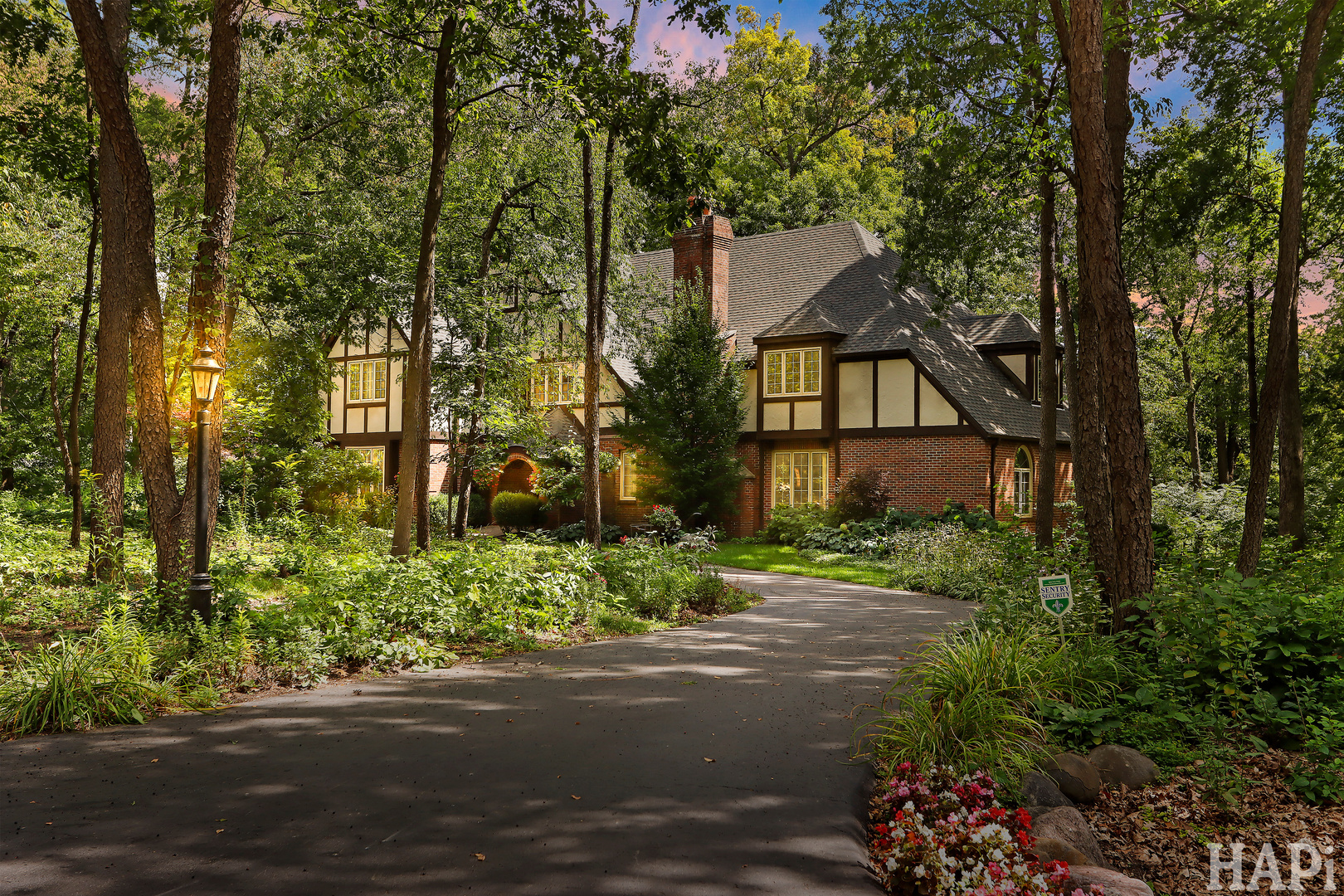 23785 W Barnswallow Lane