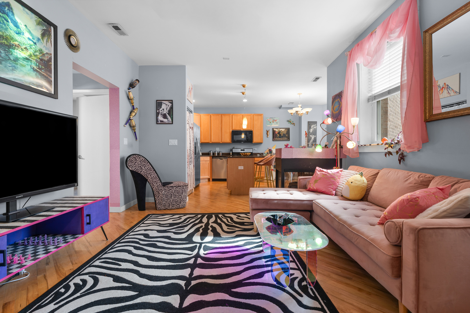 3222 W Beach Avenue GB
