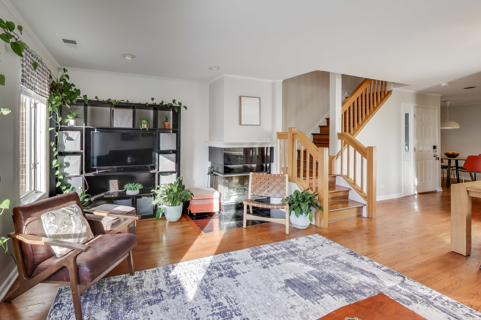 3442 N DAMEN Avenue 3