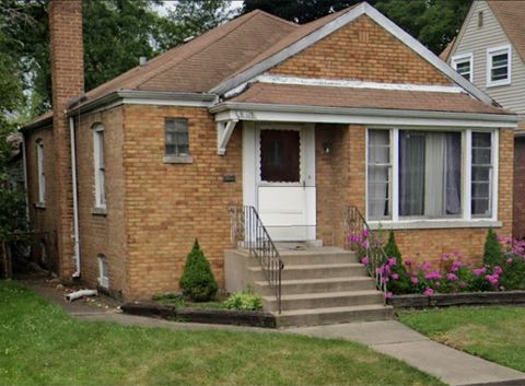 Photo of 14116 S Wabash Avenue, Riverdale, IL 60827 (MLS # 12487103)