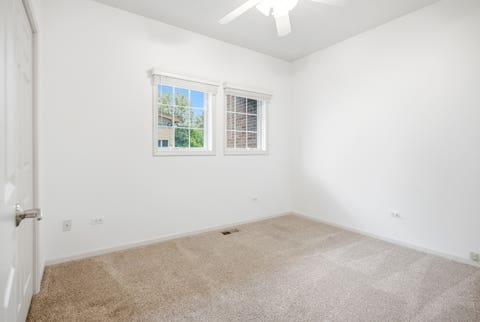 Tiny photo for 60 E Hattendorf Avenue, Roselle, IL 60172 (MLS # 12714752)