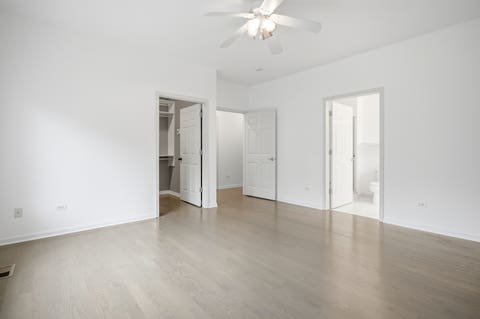 Tiny photo for 60 E Hattendorf Avenue, Roselle, IL 60172 (MLS # 12714752)