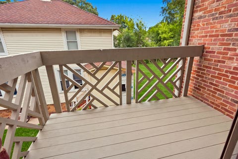 Tiny photo for 60 E Hattendorf Avenue, Roselle, IL 60172 (MLS # 12714752)