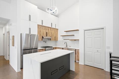 Tiny photo for 60 E Hattendorf Avenue, Roselle, IL 60172 (MLS # 12714752)