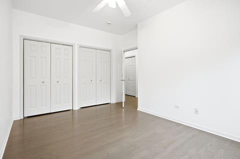 Tiny photo for 60 E Hattendorf Avenue, Roselle, IL 60172 (MLS # 12714752)