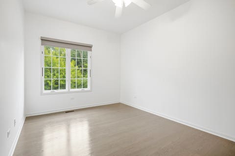 Tiny photo for 60 E Hattendorf Avenue, Roselle, IL 60172 (MLS # 12714752)