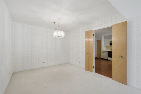 Tiny photo for 1025 S Fernandez Avenue #2B, Arlington Heights, IL 60005 (MLS # 12708948)