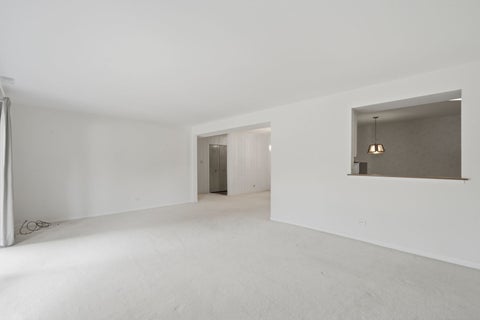 Tiny photo for 1025 S Fernandez Avenue #2B, Arlington Heights, IL 60005 (MLS # 12708948)