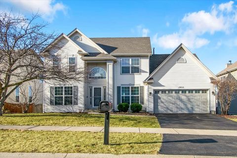 Photo of 1935 Chesterfield Lane, Aurora, IL 60503 (MLS # 12589890)
