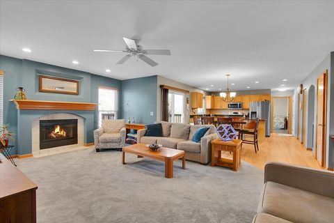 Tiny photo for 1935 Chesterfield Lane, Aurora, IL 60503 (MLS # 12589890)