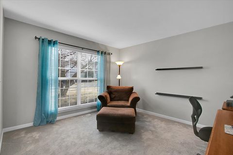 Tiny photo for 1935 Chesterfield Lane, Aurora, IL 60503 (MLS # 12589890)