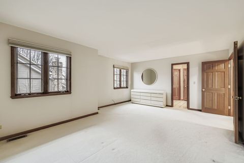 Tiny photo for 845 Harmon Boulevard, Hoffman Estates, IL 60169 (MLS # 12524467)