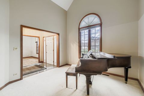 Tiny photo for 845 Harmon Boulevard, Hoffman Estates, IL 60169 (MLS # 12524467)