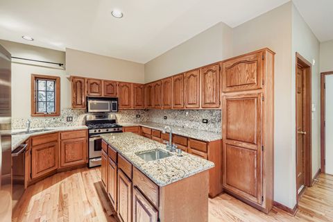 Tiny photo for 845 Harmon Boulevard, Hoffman Estates, IL 60169 (MLS # 12524467)