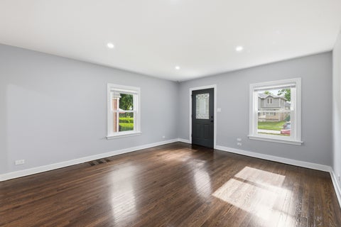 Tiny photo for 9709 51st Avenue, Oak Lawn, IL 60453 (MLS # 12669760)