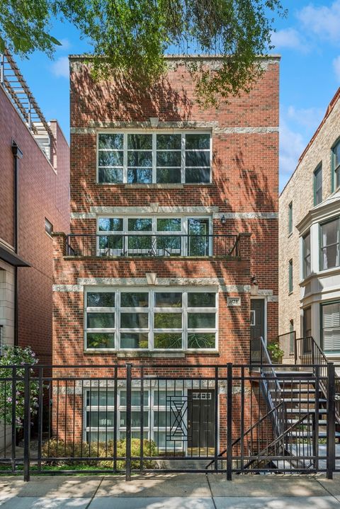 1428 N Mohawk Street A Chicago IL 60610