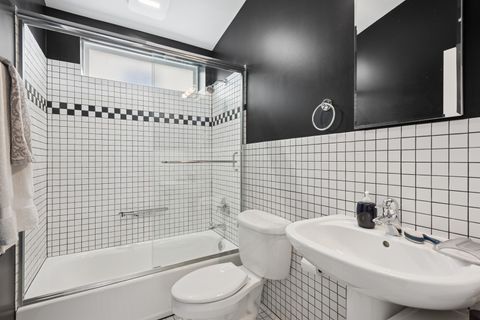 Tiny photo for 1428 N Mohawk Street #A, Chicago, IL 60610 (MLS # 12423236)