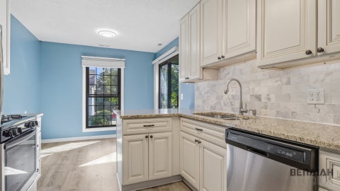 Tiny photo for 5S541 Paxton Drive #G, Naperville, IL 60563 (MLS # 12754242)