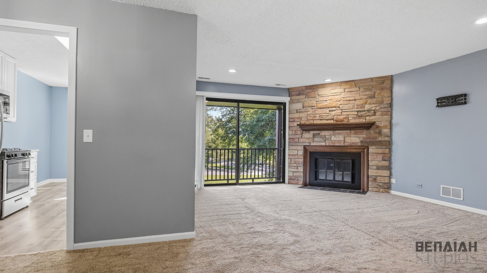 5S541 Paxton Drive G