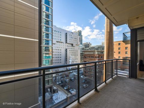 Tiny photo for 101 W Superior Street #706, Chicago, IL 60654 (MLS # 12571645)