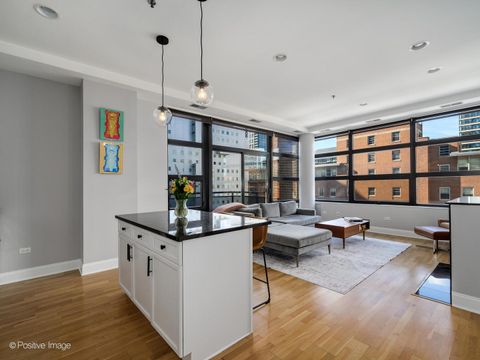 Tiny photo for 101 W Superior Street #706, Chicago, IL 60654 (MLS # 12571645)