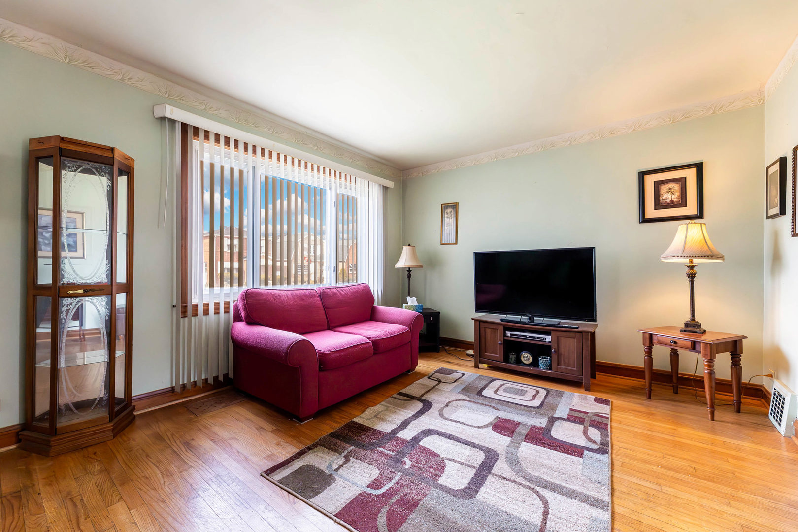 5255 S Menard Avenue