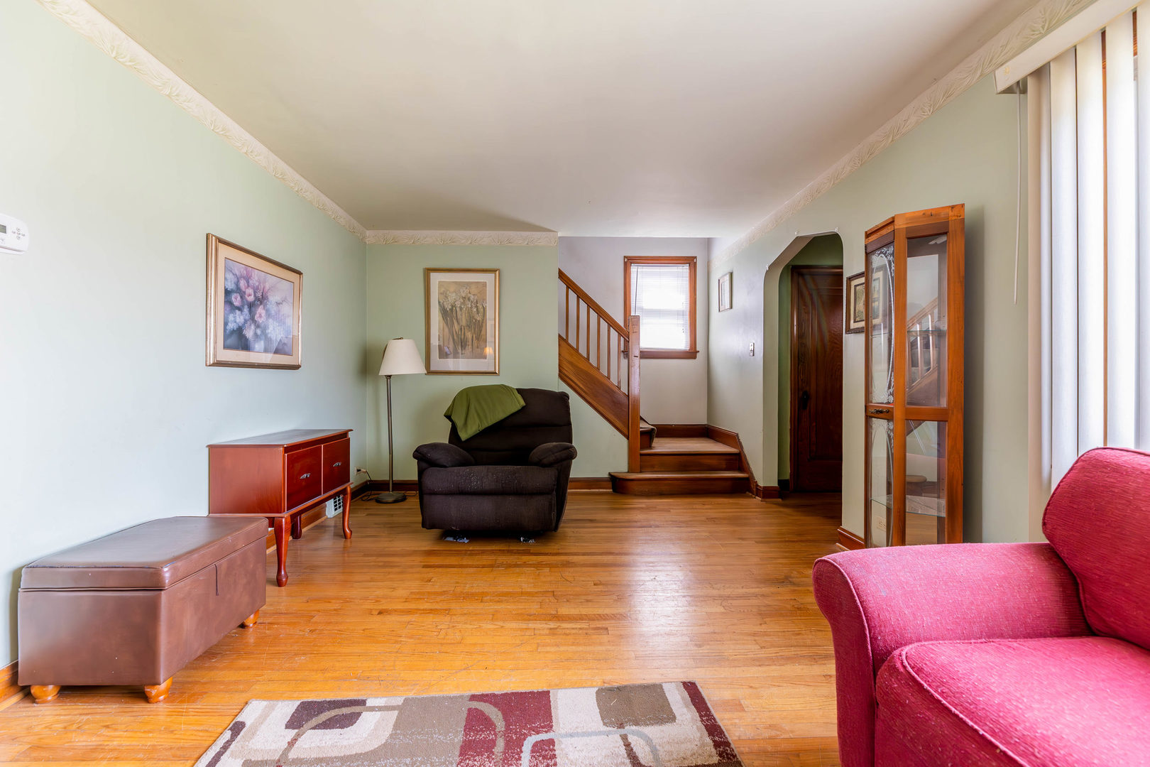 5255 S Menard Avenue