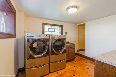 Tiny photo for 6316 N MAGNOLIA Avenue, Chicago, IL 60660 (MLS # 12475148)