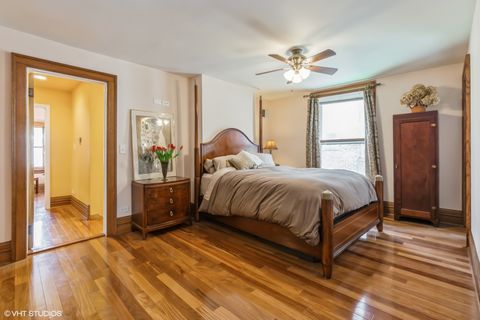 Tiny photo for 6316 N MAGNOLIA Avenue, Chicago, IL 60660 (MLS # 12475148)