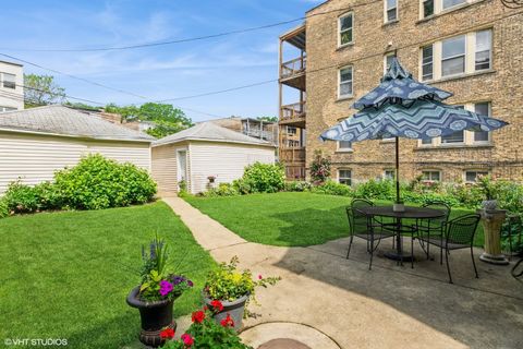 Tiny photo for 6316 N MAGNOLIA Avenue, Chicago, IL 60660 (MLS # 12475148)