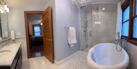 Tiny photo for 6316 N MAGNOLIA Avenue, Chicago, IL 60660 (MLS # 12475148)