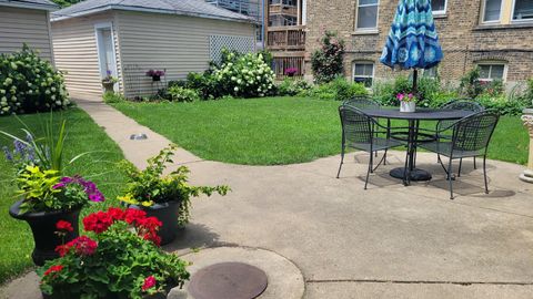 Tiny photo for 6316 N MAGNOLIA Avenue, Chicago, IL 60660 (MLS # 12475148)