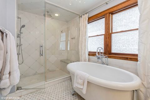 Tiny photo for 6316 N MAGNOLIA Avenue, Chicago, IL 60660 (MLS # 12475148)