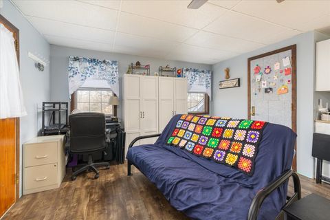 Tiny photo for 609 N Lincoln Street, Utica, IL 61373 (MLS # 12577769)