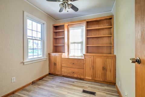 Tiny photo for 1512 W Margaret Avenue, Peoria, IL 61604 (MLS # 12785174)