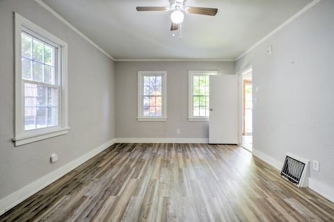 Tiny photo for 1512 W Margaret Avenue, Peoria, IL 61604 (MLS # 12785174)