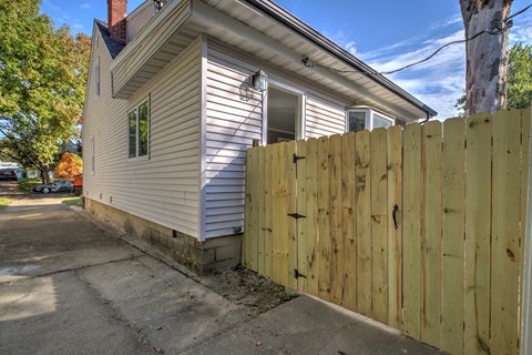 Tiny photo for 1512 W Margaret Avenue, Peoria, IL 61604 (MLS # 12785174)