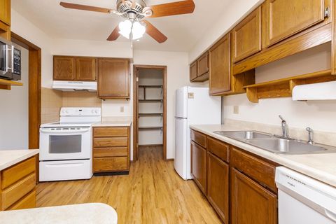 Tiny photo for 27 Brandywine Court #27, Bloomington, IL 61704 (MLS # 12602782)