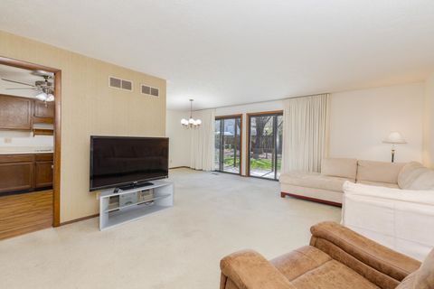 Tiny photo for 27 Brandywine Court #27, Bloomington, IL 61704 (MLS # 12602782)