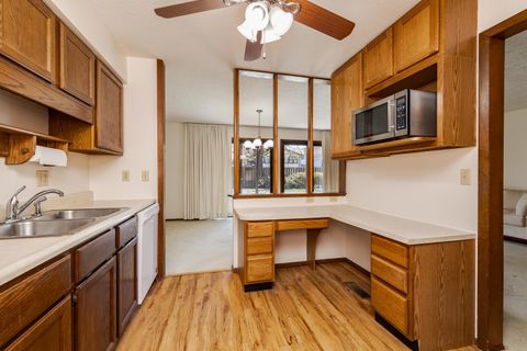 Tiny photo for 27 Brandywine Court #27, Bloomington, IL 61704 (MLS # 12602782)