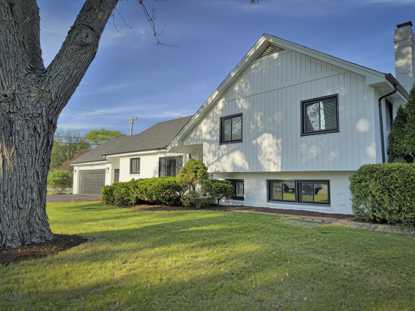 7S135 Clover Court