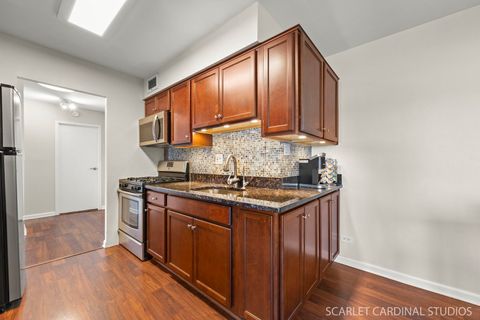 Tiny photo for 40 N Tower Road #11E, Oak Brook, IL 60523 (MLS # 12461764)