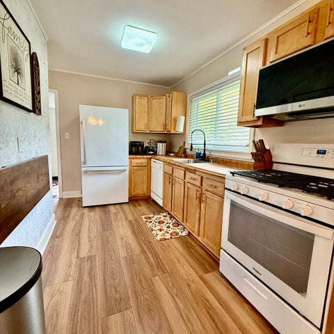 Tiny photo for 1104 Pine Street, Fox River Grove, IL 60021 (MLS # 12795094)