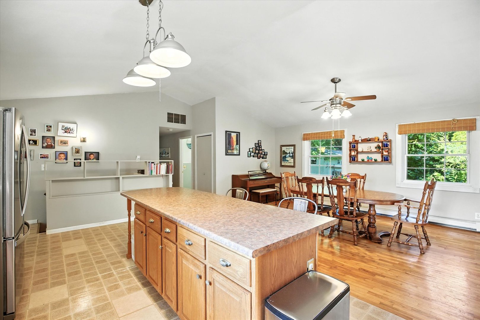 306 E South Mahomet Road